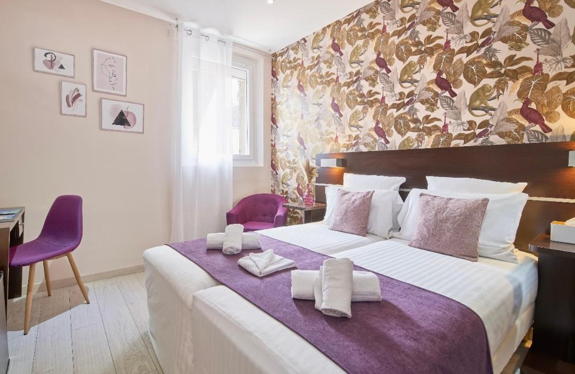 Hotel Du Vieux Port Saint-Raphaël Kültér fotó